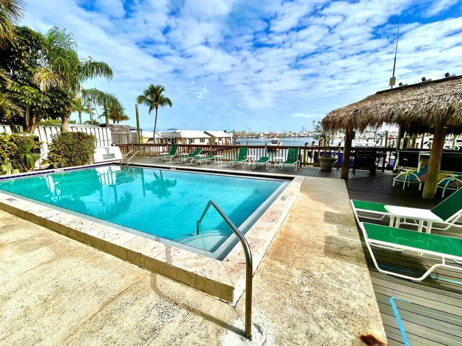 St Kitts - Downtown Waterfront Penthouse Pool Dock Parking Villa Key West Ngoại thất bức ảnh