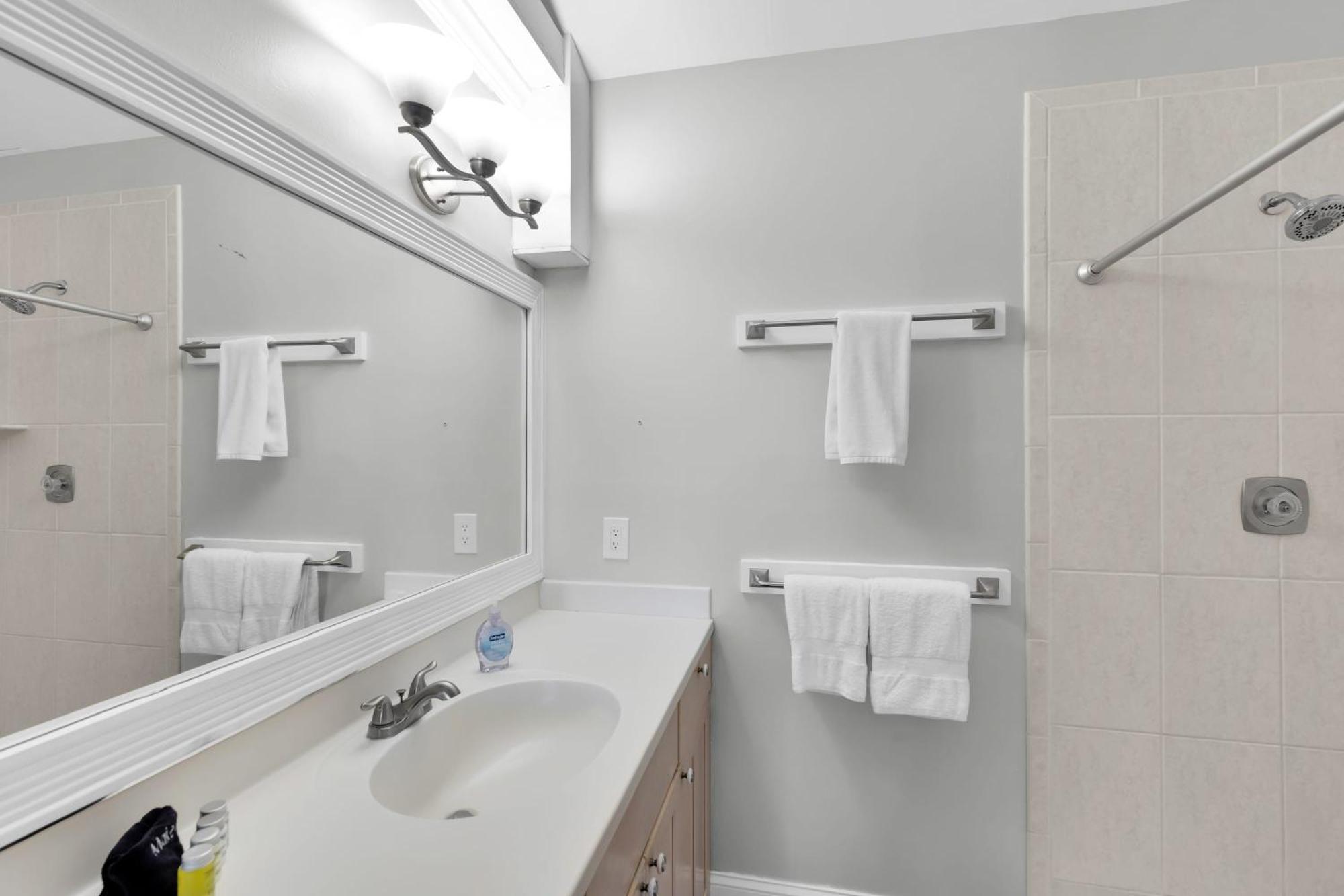 St Kitts - Downtown Waterfront Penthouse Pool Dock Parking Villa Key West Ngoại thất bức ảnh