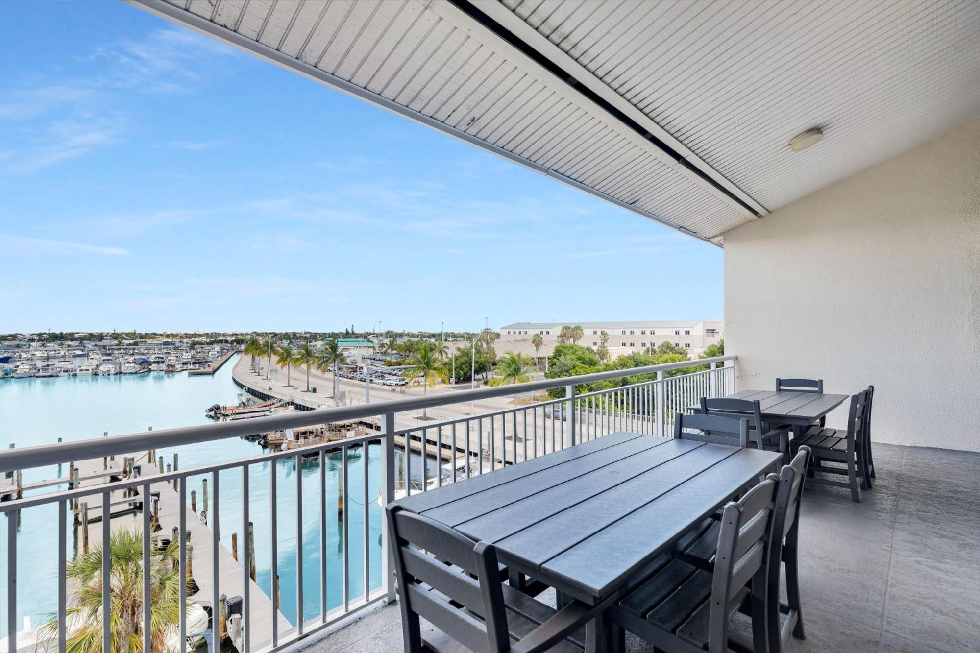 St Kitts - Downtown Waterfront Penthouse Pool Dock Parking Villa Key West Ngoại thất bức ảnh