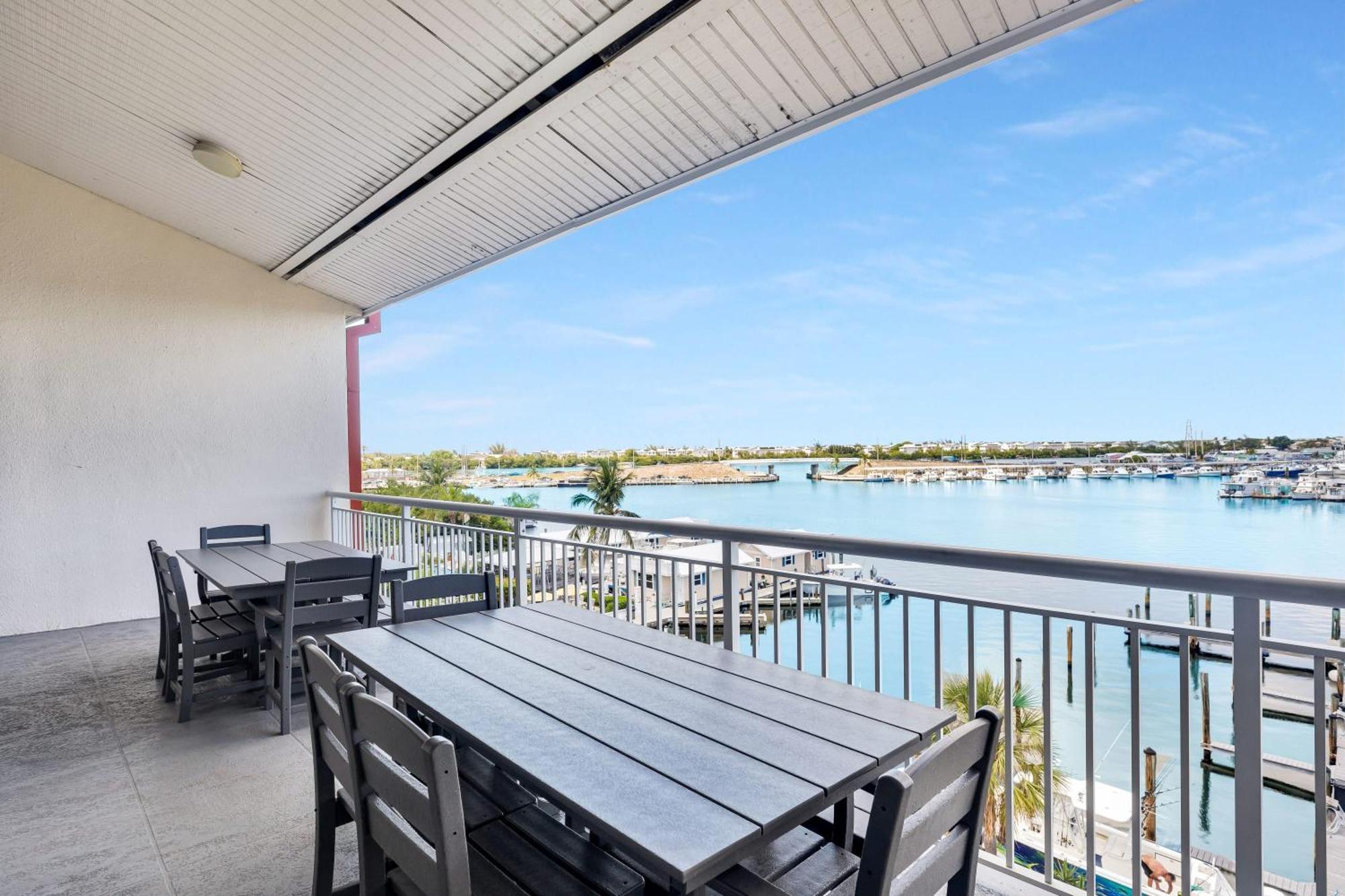 St Kitts - Downtown Waterfront Penthouse Pool Dock Parking Villa Key West Ngoại thất bức ảnh