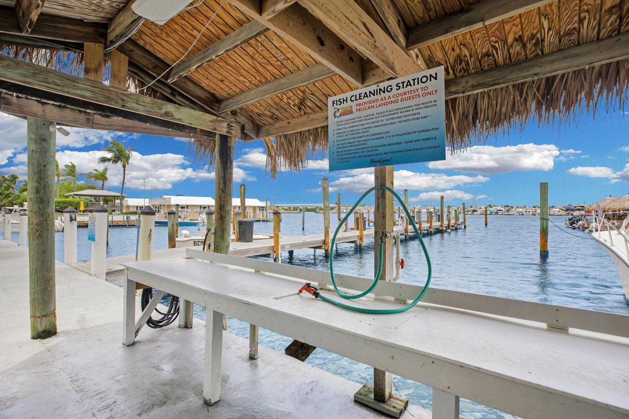St Kitts - Downtown Waterfront Penthouse Pool Dock Parking Villa Key West Ngoại thất bức ảnh